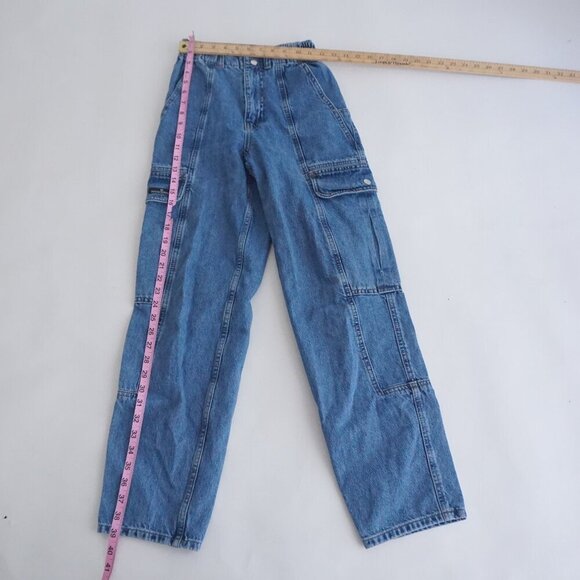 Urban Outfitters BDG Mid Wash Blaine Cargo Elastic Waist Relax Tapered Jeans 25 - Picture 2 of 13